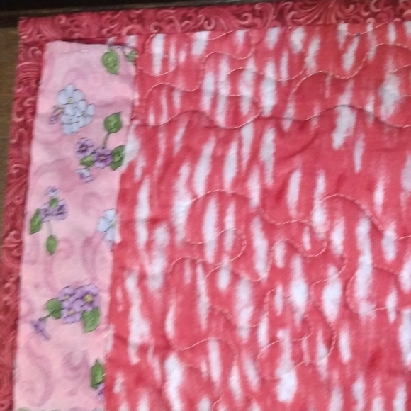 Handmade Quilted Wall hanging - Picture 5 of 6